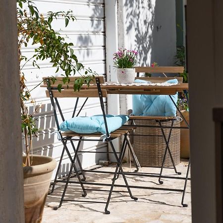 Ferienwohnung Il Cortiletto Taranto Exterior foto