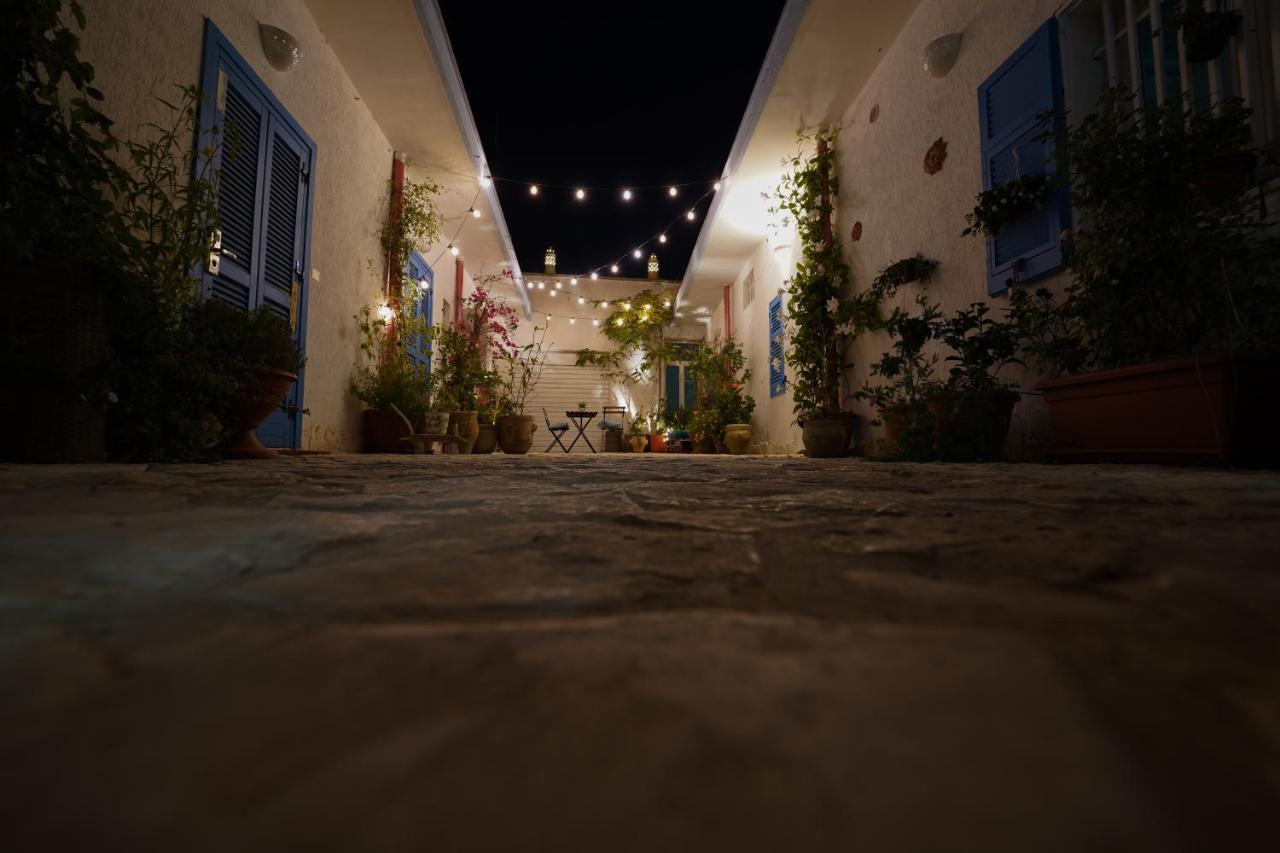 Ferienwohnung Il Cortiletto Taranto Exterior foto