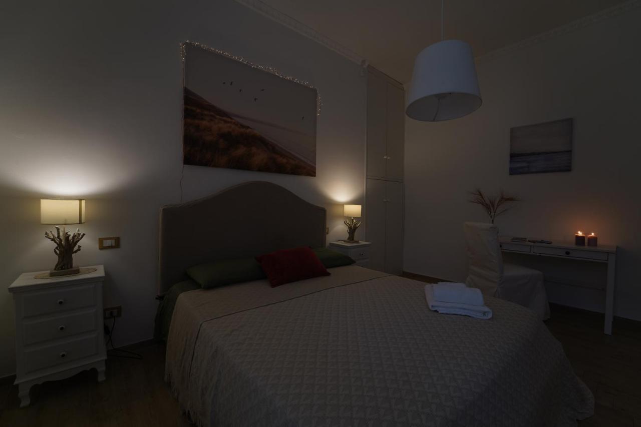 Ferienwohnung Il Cortiletto Taranto Exterior foto