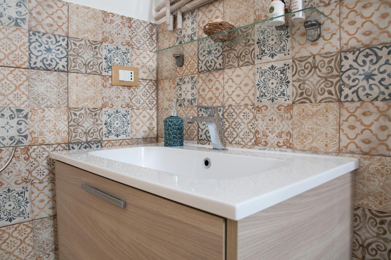 Ferienwohnung Il Cortiletto Taranto Exterior foto